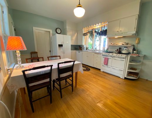 Dining room, Interior, Kitchen, Pendant Lights, Wood Texture Flooring