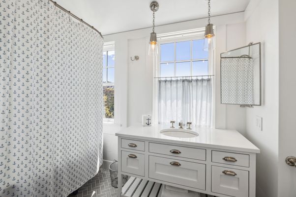 Bathroom, Interior, Pendant Lights