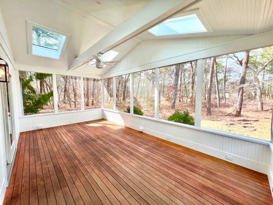 Empty room, Interior, Sun Room, Wood Texture Flooring