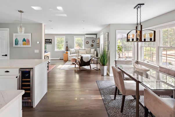 Dining room, Interior, Living room, Pendant Lights, Recessed Lighting, Wood Texture Flooring