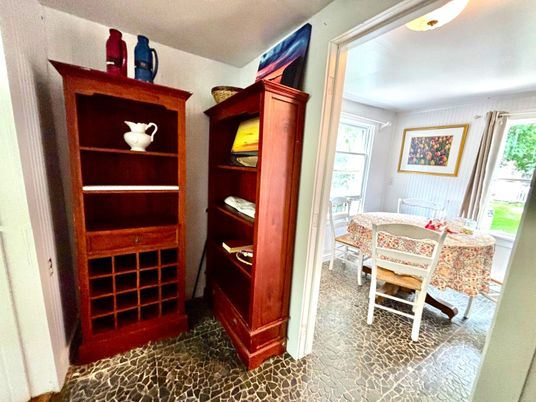 Dining room, Interior