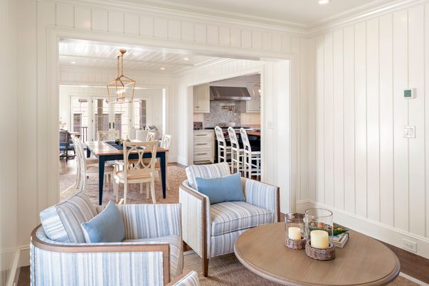 Dining room, Interior, Kitchen, Pendant Lights, Recessed Lighting, Wood Texture Flooring