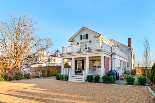 Backyard, Exterior, Facade, Brick Facade, Farmhouse