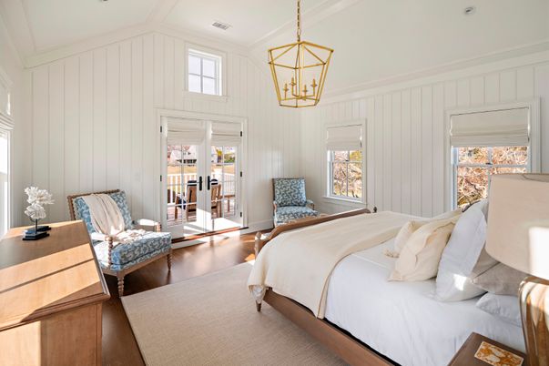 Bedroom, Interior, Pendant Lights, Wood Texture Flooring