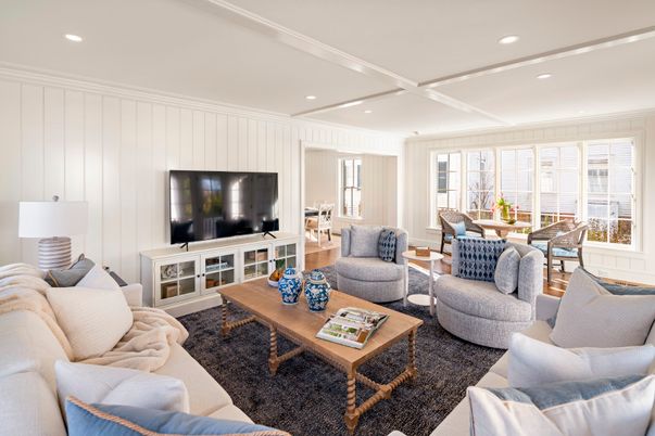 Dining room, Interior, Living room, Recessed Lighting