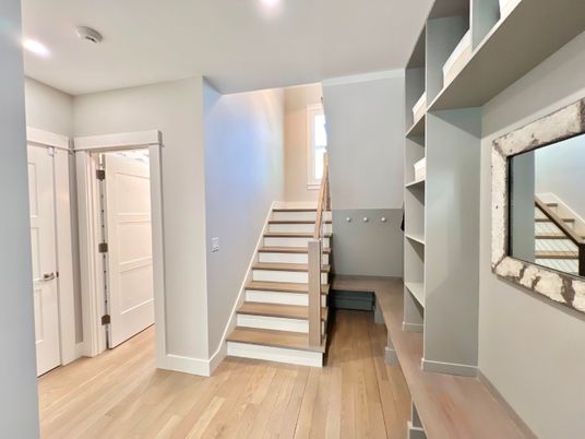 Interior, Recessed Lighting, Walk-in Closets, Wood Texture Flooring