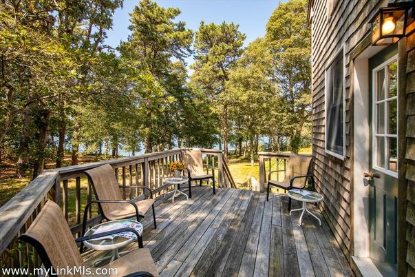 Exterior, Wood Texture Flooring