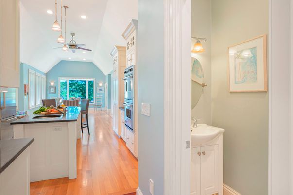 Dining room, Interior, Kitchen, Pendant Lights, Recessed Lighting, Wood Texture Flooring
