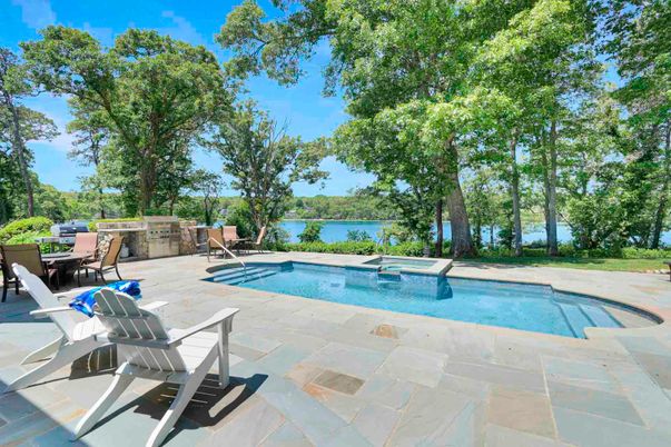 Exterior, Pool, Water