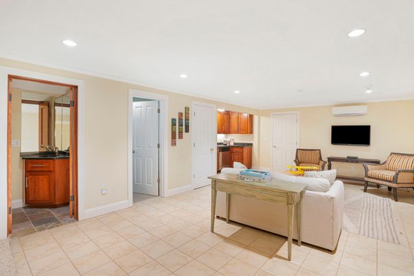 Interior, Kitchen, Living room, Recessed Lighting