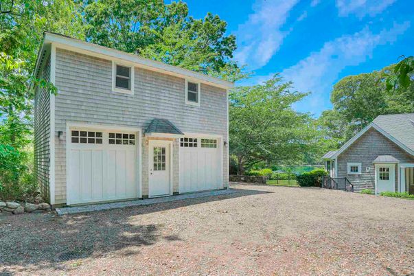 Attached, Exterior, Facade, Raised Ranch