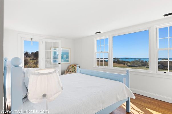 Bedroom, Interior, Water, Wood Texture Flooring