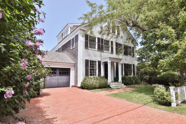 Attached, Backyard, Exterior, Facade, Georgian