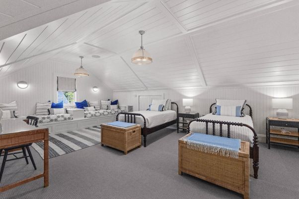 Bedroom, Interior, Pendant Lights
