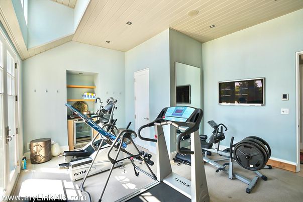 Fitness Equipment, Interior, Recessed Lighting