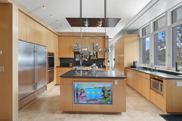 Interior, Kitchen, Pendant Lights, Recessed Lighting, Stainless Steel Appliances