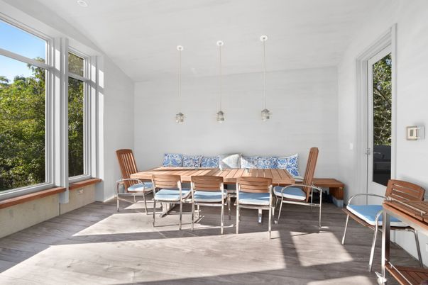 Interior, Pendant Lights, Wood Texture Flooring