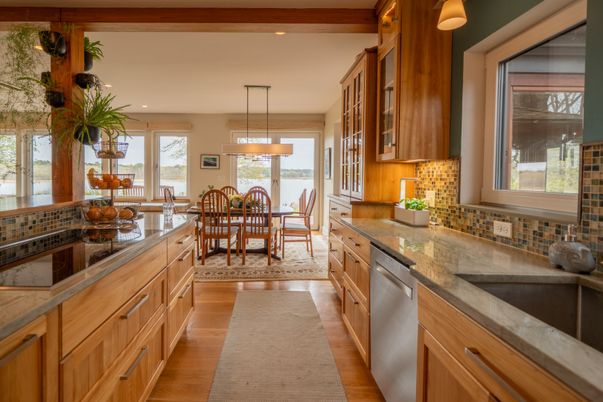 Dining room, Interior, Kitchen, Pendant Lights, Recessed Lighting, Wood Texture Flooring