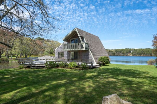 Backyard, Exterior, Water