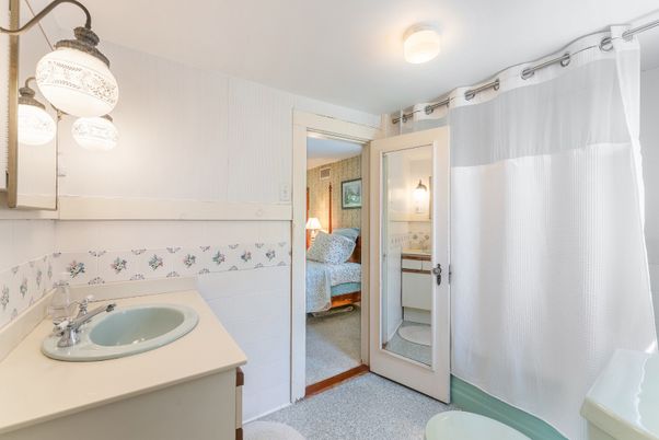 Bathroom, Bedroom, Interior