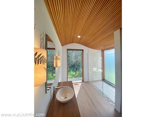Bathroom, Interior, Recessed Lighting, Wooden Ceilings, Wood Texture Flooring