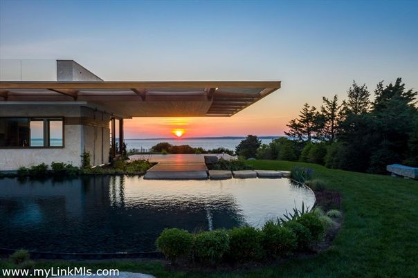 Exterior, Lake