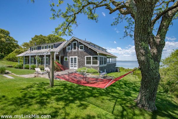 Backyard, Exterior, Facade, Water, Log Home