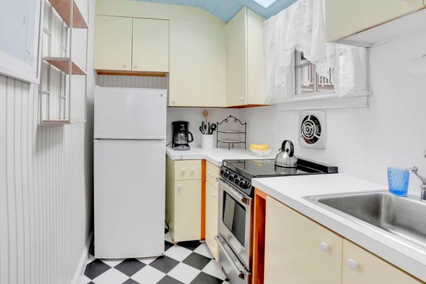 Interior, Kitchen