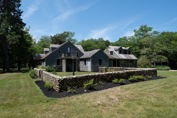 Backyard, Exterior, Facade, Log Home