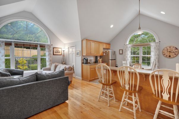 Interior, Kitchen, Living room, Pendant Lights, Recessed Lighting, Wood Texture Flooring