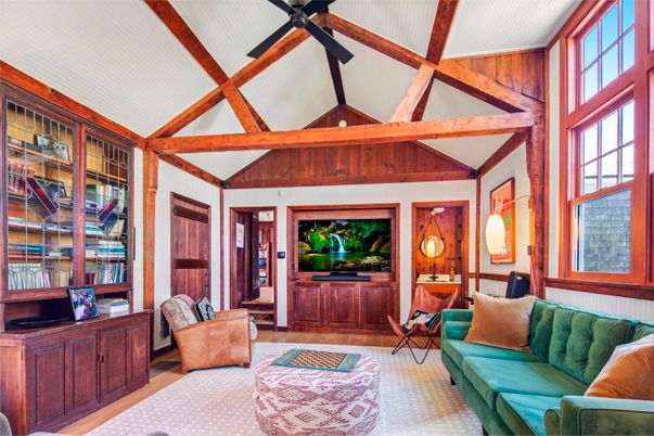 Interior, Living room, Pendant Lights, Wooden Beams, Wood Texture Flooring