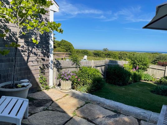 Backyard, Exterior, Water