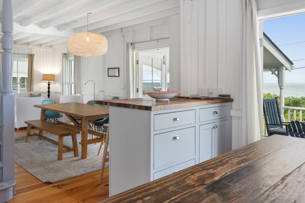 Dining room, Interior, Pendant Lights, Water, Wood Texture Flooring