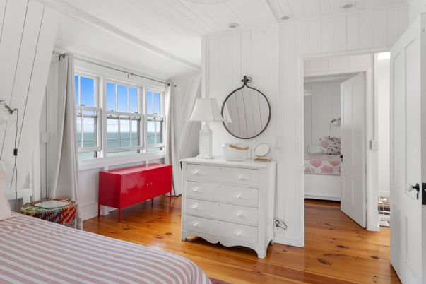 Bedroom, Interior, Water, Wood Texture Flooring