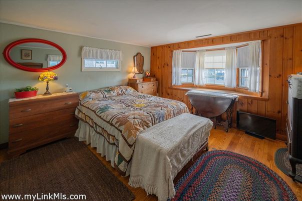 Bedroom, Interior, Wood Texture Flooring, Wooden Walls