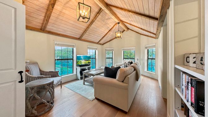 Interior, Living room, Pendant Lights, Wooden Beams, Wooden Ceilings, Wood Texture Flooring