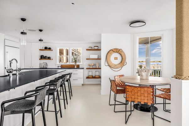 Dining room, Interior, Kitchen, Pendant Lights, Recessed Lighting