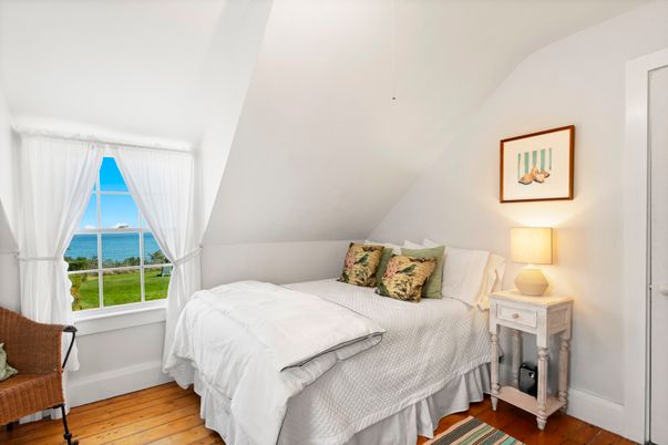 Bedroom, Interior, Water, Wood Texture Flooring