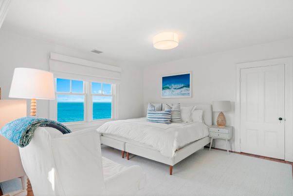 Bedroom, Interior, Water