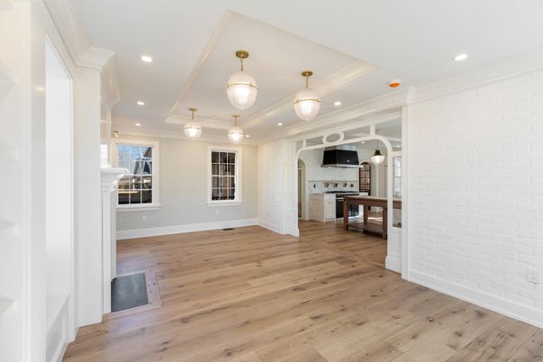 Interior, Pendant Lights, Recessed Lighting, Wood Texture Flooring