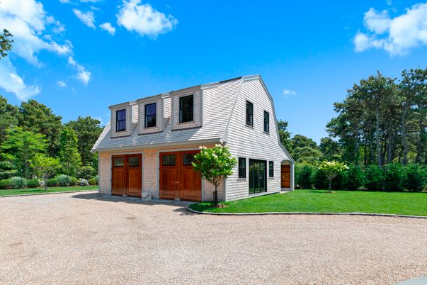 Backyard, Exterior, Facade, Cape Cod
