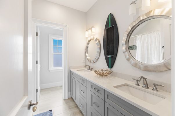 Bathroom, Dual Sink Vanities, Interior