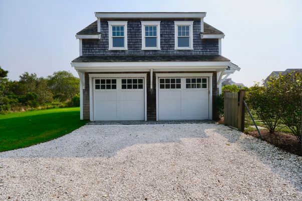 Attached, Exterior, Facade, Brick Traditional