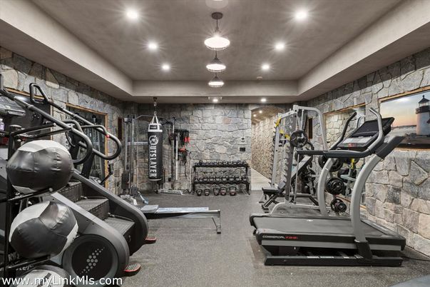 Fitness Equipment, Interior, Recessed Lighting, Stone Walls