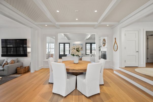 Dining room, Interior, Living room, Recessed Lighting, Wood Texture Flooring