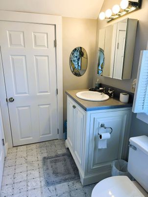 Bathroom, Interior