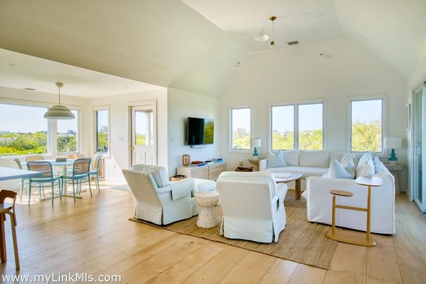Dining room, Interior, Living room, Pendant Lights, Wood Texture Flooring