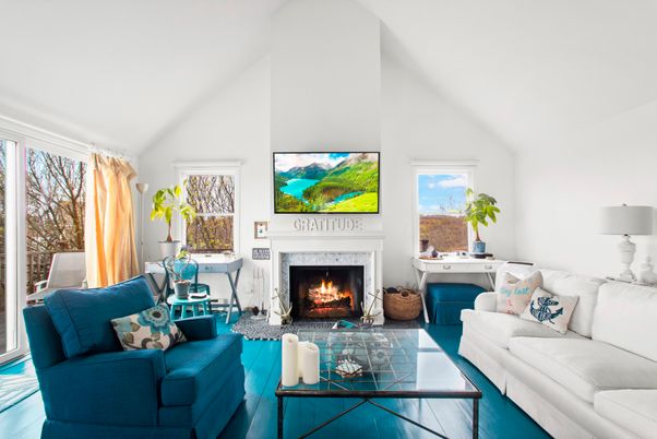 Fireplace, Interior, Living room