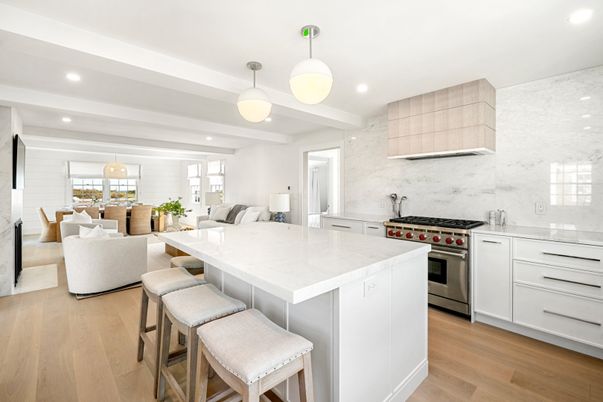 Dining room, Interior, Kitchen, Living room, Pendant Lights, Recessed Lighting, Stainless Steel Appliances, Wood Texture Flooring