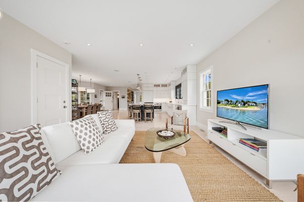 Dining room, Interior, Kitchen, Living room, Pendant Lights, Recessed Lighting
